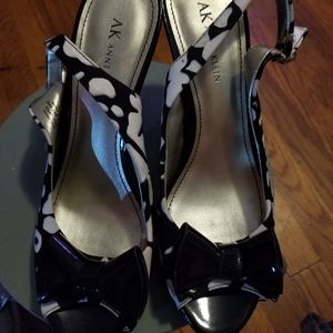 Anne Klein heels